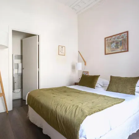 Elegant Saint Apartment *